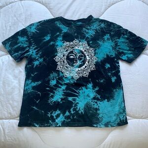 🌈6/$10 Sun & Moon Mandala Tie Dye T-Shirt